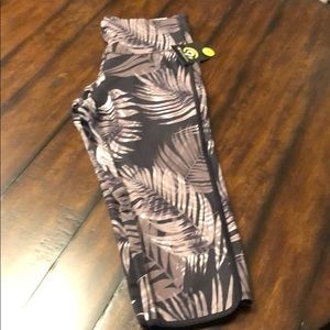 NWT champion crops size large high rise